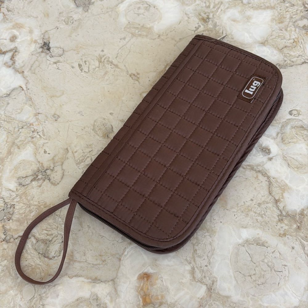 LUG Tango Zippered Nylon Travel Wallet Organizer Unisex Brown